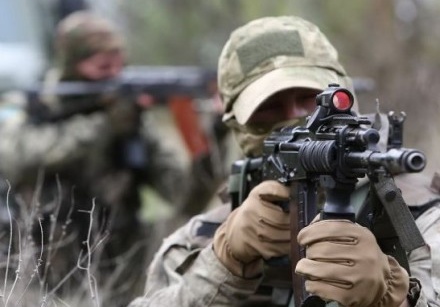 За день бойовики 25 разів вели вогонь по українських захисниках