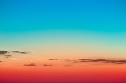 Таку красу могла створити лише природа. Як виглядають відтінки неба