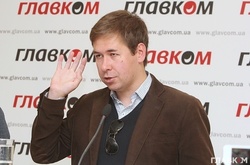 Новіков розказав, чому адвокати Савченко розсварилися