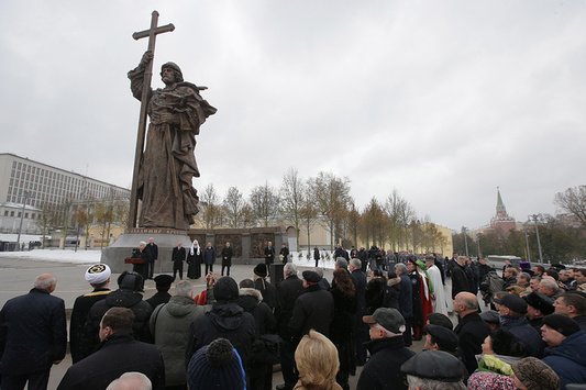 У Москві встановили суперечливий пам'ятник київському князю Володимиру