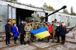 Як одеські школярі вітали бійців 28 бригади з поверненням з зони АТО