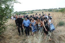 Родини ромів, яких вигнали з Лощинівки, так і не отримали обіцяного житла