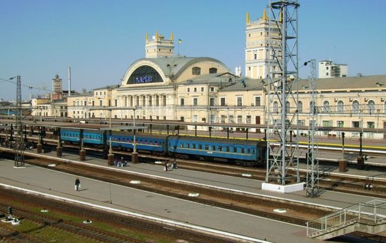 У Харкові «замінували» залізничний вокзал та центральний ринок