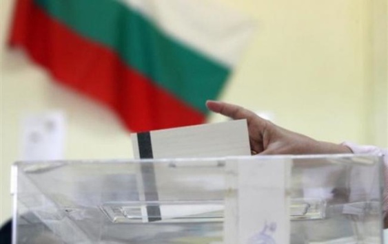 Болгари не змогли обрати президента в першому турі