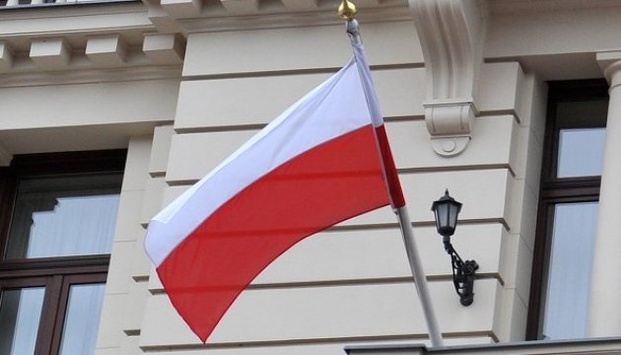 Невідомі особи намагалися підпалити посольство Польщі у Німеччині 