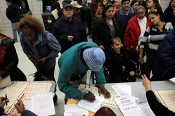 Однопартійці Трампа перемагають на виборах до Конгресу та серед губернаторів