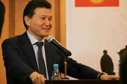 Російському президенту Міжнародної федерації шахів Ілюмжинову не дозволили в'їхати в США  