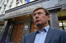 Вимога відставки Луценка – на руку Януковичу та його поплічникам – Уколов