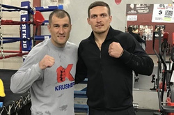 Найкращий боксер Росії побився з Усиком