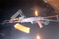 У Києві поліція затримала грабіжників, у яких вилучили автомат «Калашникова»