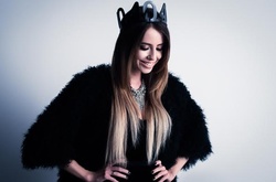 Солистка группы «Время и Стекло» перевоплотилась в сказочную принцессу