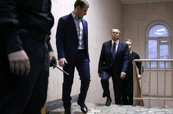 Улюкаєва привезли в суд. Російський міністр не визнає, що отримував хабар