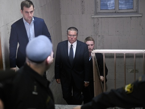 Московський суд відправив Улюкаєва під домашній арешт