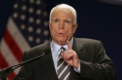 Сенатор Маккейн зробив жорстку заяву про відносини Росії і США