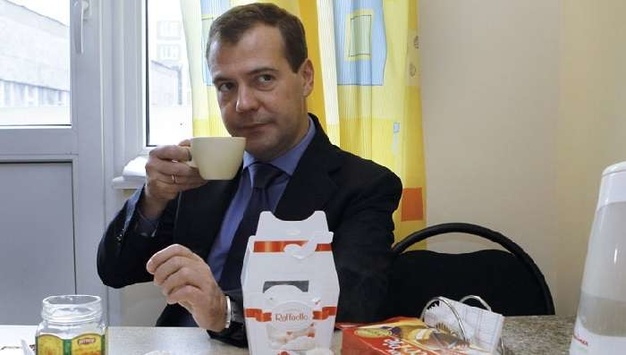 Медведєв запропонував перейменувати каву американо в «русіано»