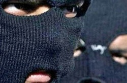 Столичні грабіжники маскуються під комунальників