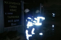 Під Києвом згорів кіоск із розливним пивом