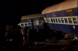 Залізнична аварія в Індії: кількість жертв зросла до 116