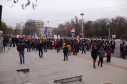 Мітинг противників Додона в Молдові