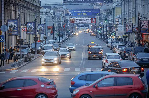 В центрі Києва перекрили частину вулиць