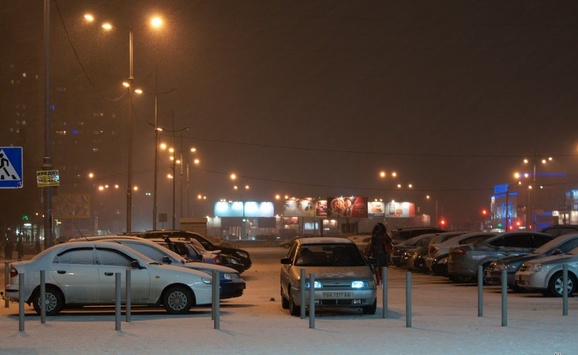 Кличко доручив головам районів та департаменту транспорту перевірити нічні паркувальні майданчики