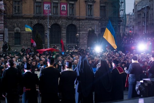 У Львові з нагоди Дня Гідності і Свободи відбувся Молитовний майдан 