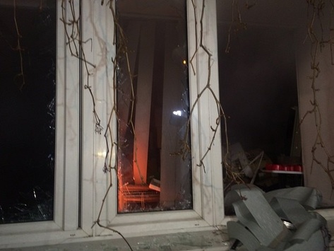 Замість офісу Медведчука активісти розтрощили салон краси - очевидці