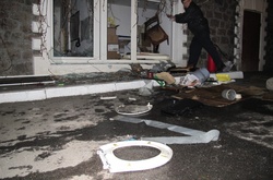 Погром офісу Медведчука