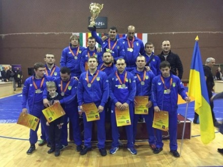 Збірна України з греко-римської боротьби здобула «срібло» на Кубку Європейських націй