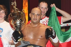 Російського чемпіона світу з кікбоксингу вбили в Німеччині