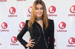 Первые снимки дочери Синди Кроуфорд в рекламе Marc Jacobs Beauty