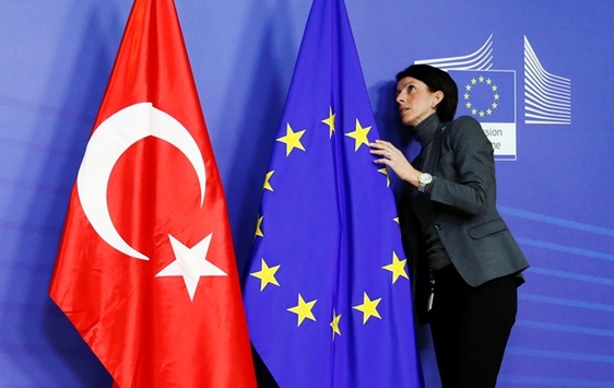 Європарламент проголосував за заморозку договору про вступ Туреччини до ЄС