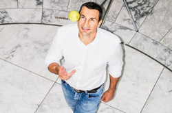 Кличко розповів, як заробив у Донецьку 100 доларів