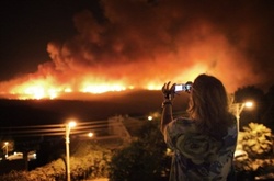 Десятки літаків пожежної ескадрильї борються з пожежею в Ізраїлі
