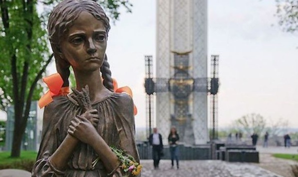Пам'ять жертв Голодомору вшанують у 36 країнах світу
