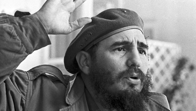 Життя та смерть одіозного революціонера Фіделя Кастро. Фотогалерея