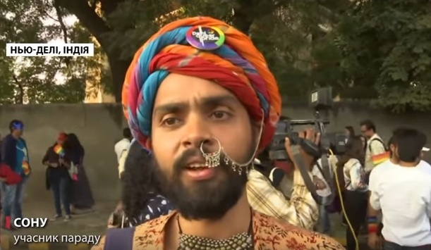 Сотні ЛГБТ-активістів влаштували яскравий парад в Індії