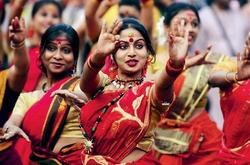 Жизнь за кулисами Болливуда: танцы, драмы и любовь