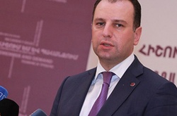 Міністр оборони Вірменії Віген Саркісян