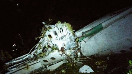 У Колумбії розбився літак з бразильською командою