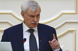 Губернатор Петербурга попросив підлеглих не фотошопити, а ремонтувати дороги