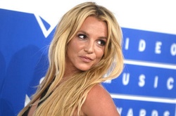 Бритни Спирс приступила к работе над десятым альбомом