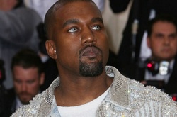 Снова в строю: Канье Уэста выписали из больницы