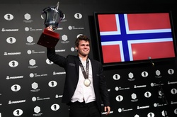 Норвежець Карлсен не дав екс-українцю Карякіну завоювати титул найсильнішого шахіста світу