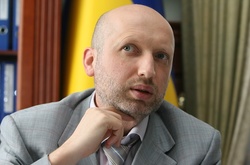 Військовий експерт прокоментував останнє інтерв'ю Турчинова: Деякими речами неприємно вразив