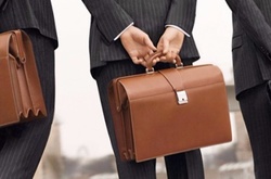 Перші результати кадрових конкурсів: держсекретарів міністерств обирають з помічників нардепів