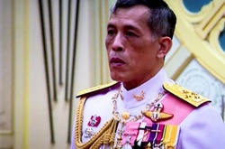 Новий король Таїланду зійшов на престол 