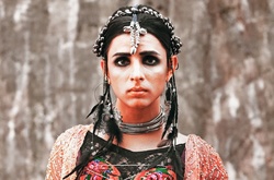 ЛГБТ-активистка и первая транссексуальная модель в Пакистане снялась в гламурной фотосессии