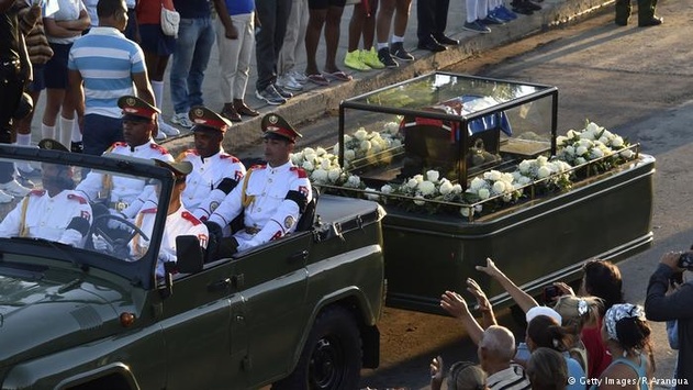 На Кубі Фіделя Кастро поховали під час приватної церемонії