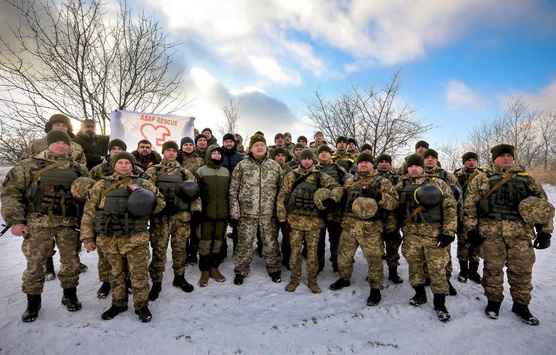 Порошенко в зоні АТО записав відеопривітання бійцям Збройних Сил 
